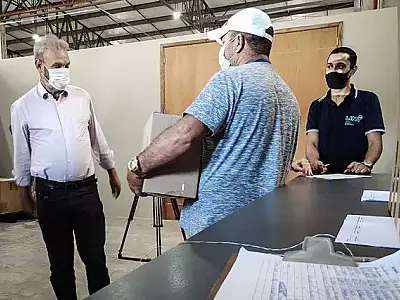 Saúde estuda reabrir drive thrus para testagem em Dourados, Corumbá e Três Lagoas