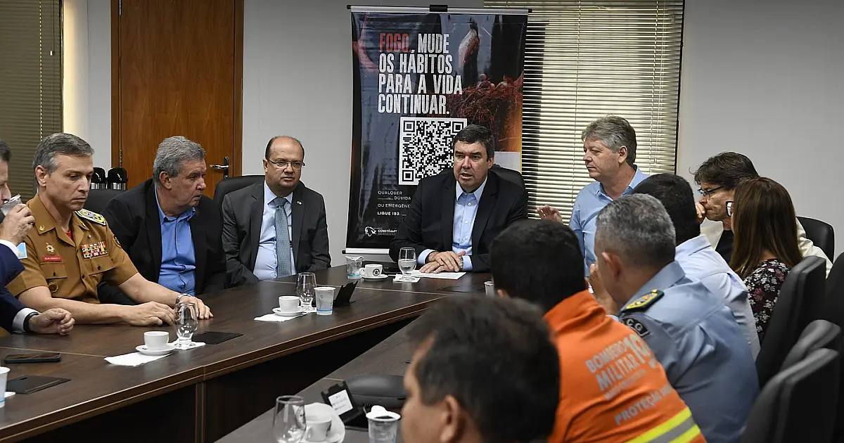 Deputados participam de reunião do CICOE em resposta aos incêndios do Pantanal