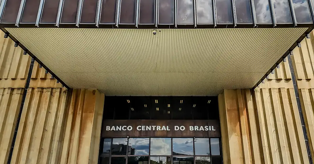 Mercado financeiro eleva previsão da inflação de 5,08% para 5,5%