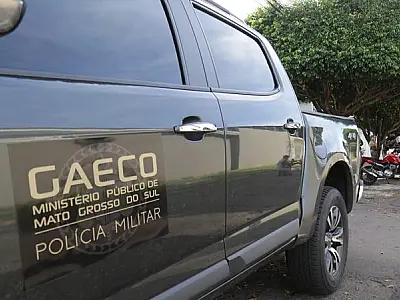 Adjunto de Educação, técnica da SAD e mais dois são presos em operação do Gaeco
