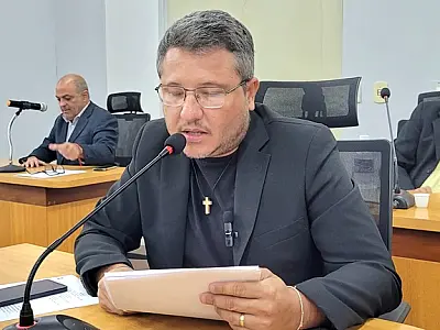 Cazarin pede banheiros, lixeiras e reativação do chafariz no Porto Geral