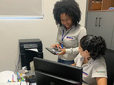 Programa de estágio oferece vivência no mercado de trabalho a adolescentes de Corumbá