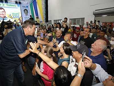 Riedel celebra votação expressiva e reforça no 2° turno propostas e diálogo com eleitor