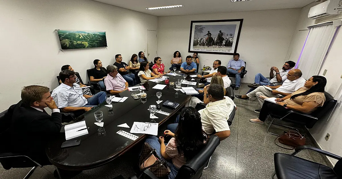 Dr. Gabriel reúne secretariado para avaliar ações da prefeitura