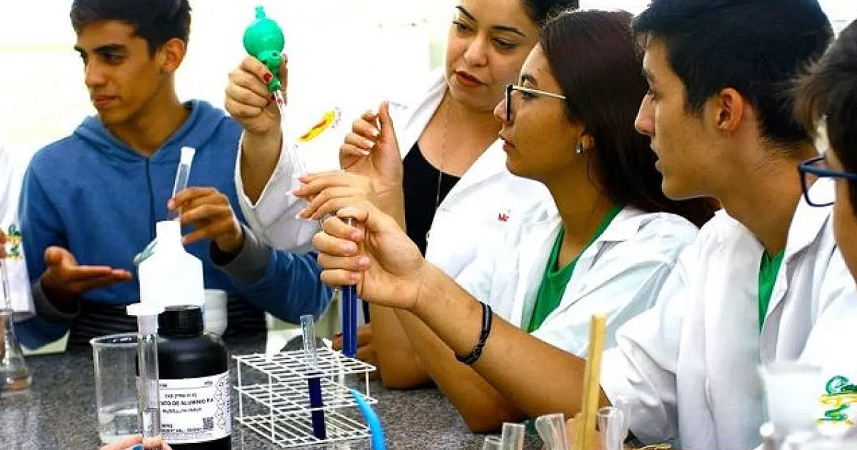 Lei cria premiação a estudantes que participarem das olimpíadas científicas brasileiras