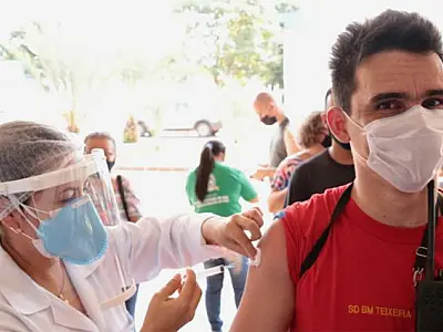 MS realiza campanha pré-carnaval de vacinação contra a Covid-19