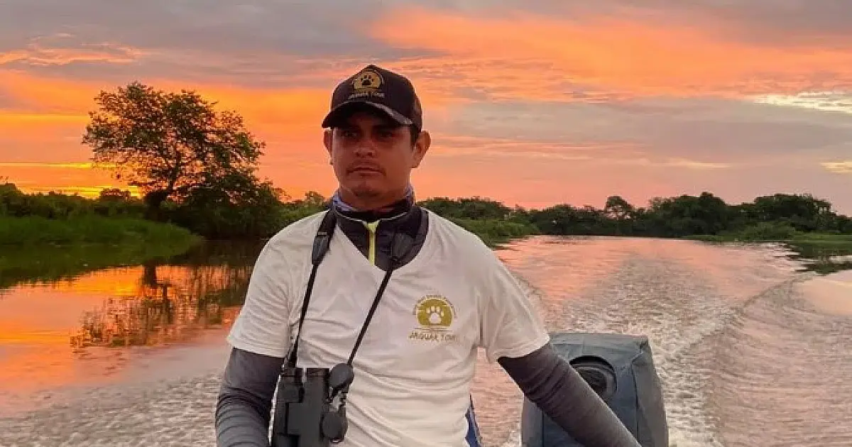 Guia aprendeu idiomas por conta própria para fortaleces turismo no Pantanal