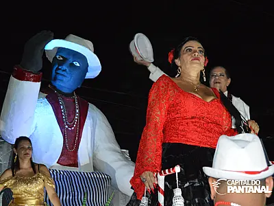 Caprichosos traz filhos e filhas de santo para reverenciar Zé Pelintra na avenida