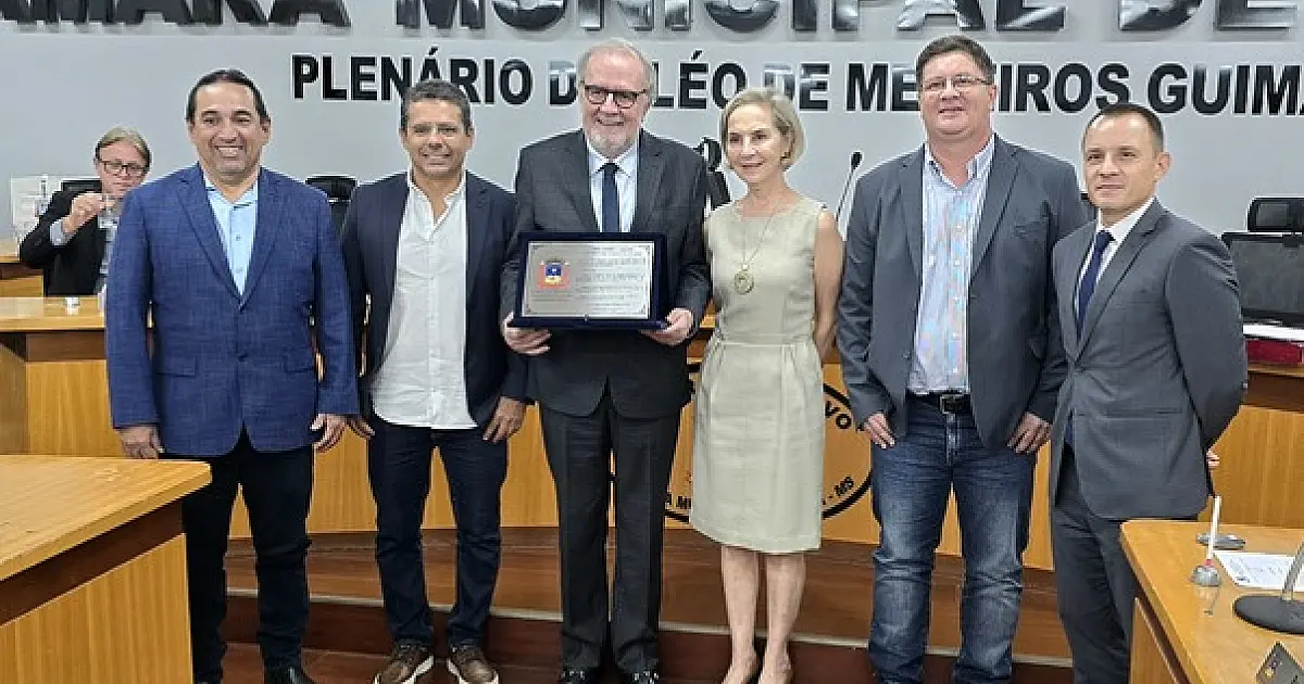 Desembargador Ruy Celso Barbosa Florence recebe título de Cidadão Corumbaense