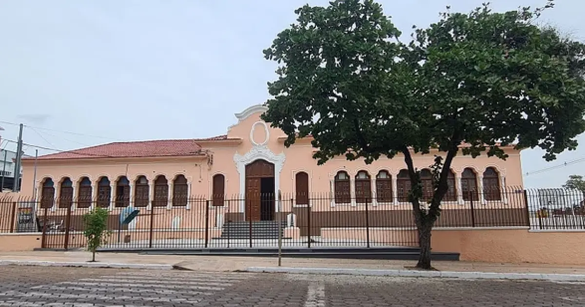 Calor e fumaça provocam fechamento das escolas municipais de Corumbá e Ladário