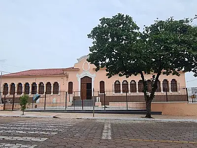 Calor e fumaça provocam fechamento das escolas municipais de Corumbá e Ladário