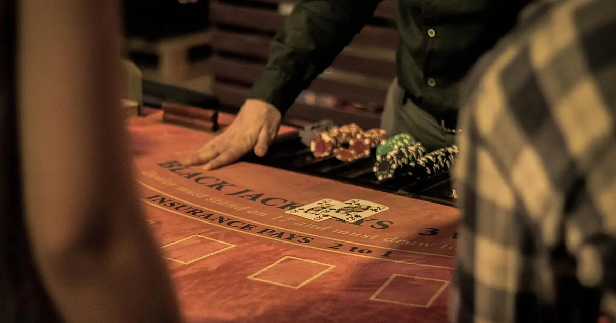 Como chegar às finais em torneios de poker online