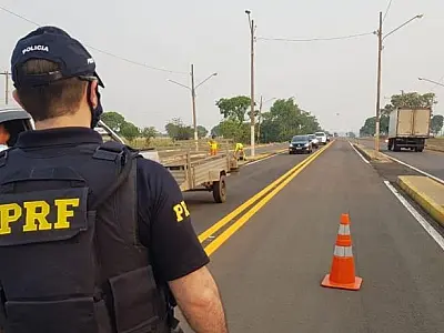 Programa RODOVIDA da PRF busca reduzir acidentes nas rodovias federais de MS