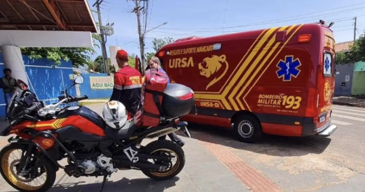 Mulher tem queimaduras de 2° grau após panela explodir em escola