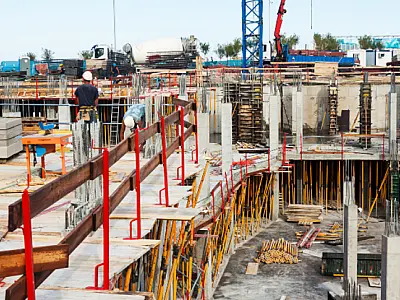 Indústria de MS abriu 1.399 postos de emprego em fevereiro e 2,7 mil no acumulado do ano