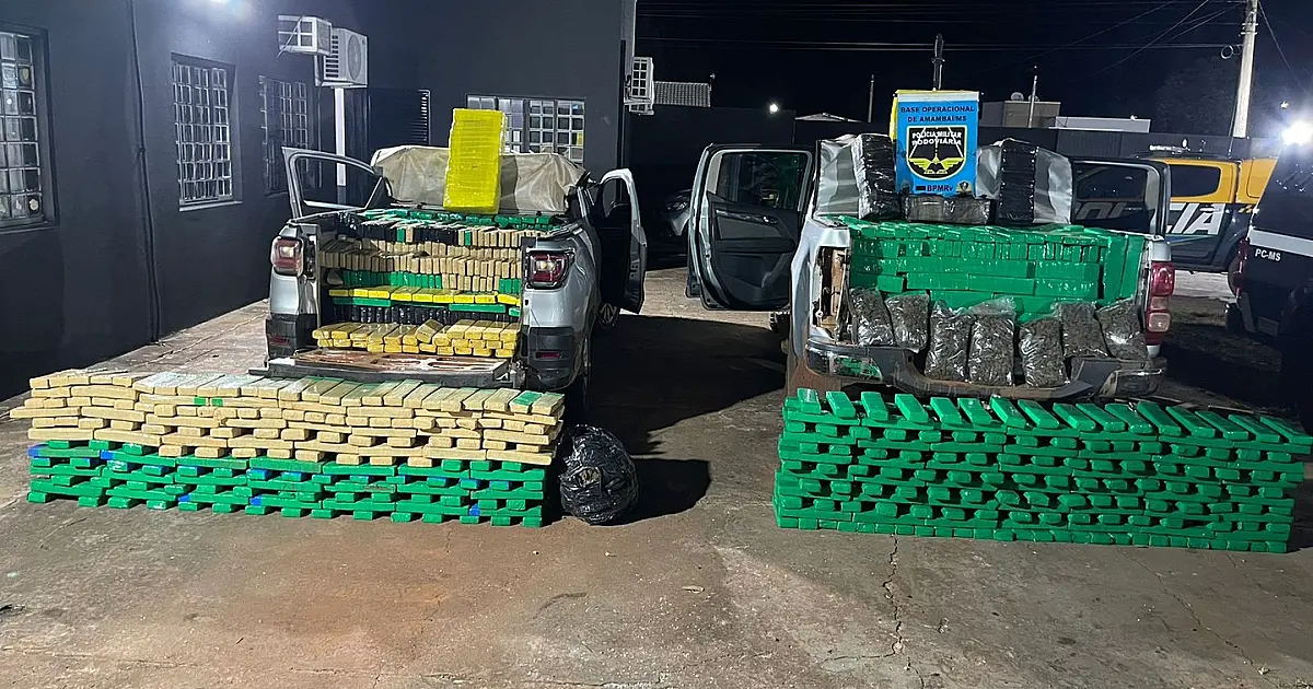 PMR recuperou carros roubados e fez apreensão de drogas durante o feriadão