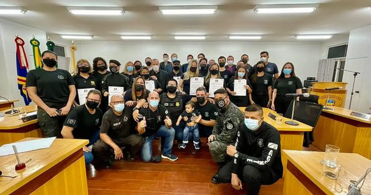 Servidor penitenciário é homenageado na Câmara com apoio a criação da Polícia Penal do MS