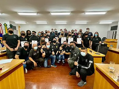 Servidor penitenciário é homenageado na Câmara com apoio a criação da Polícia Penal do MS