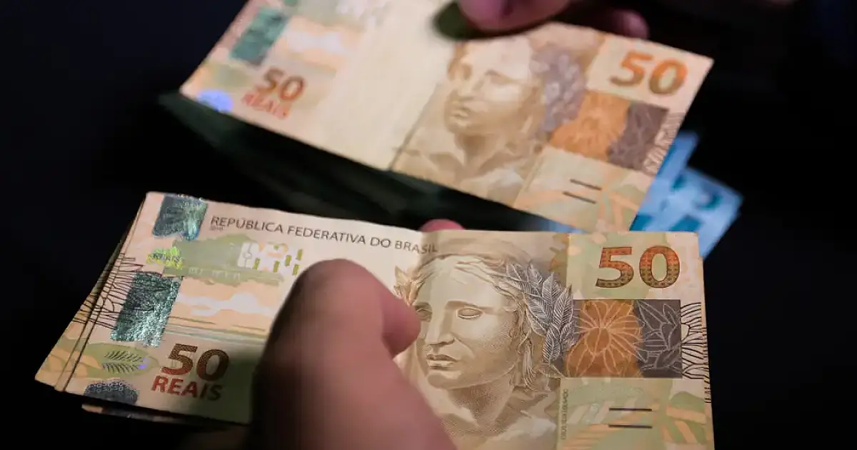 Brasileiros sacaram R$ 455,68 milhões esquecidos em bancos em setembro
