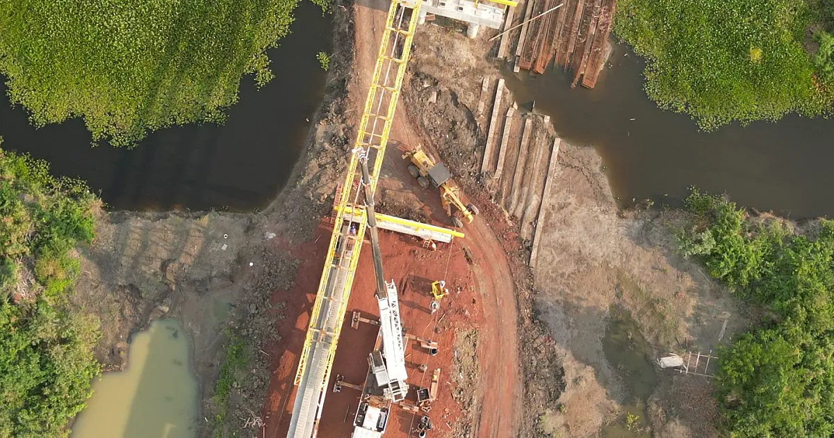 Obras de pontes de concreto avançam em Porto Esperança