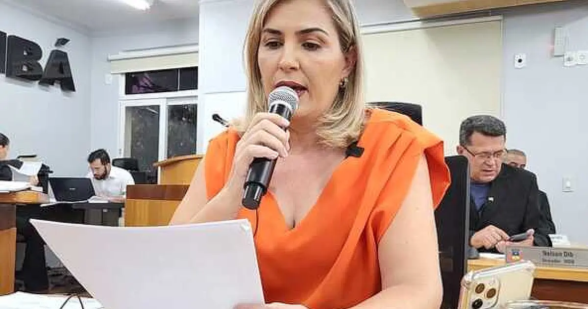 Vereadora busca informações sobre recuperação dos estragos causados por temporal