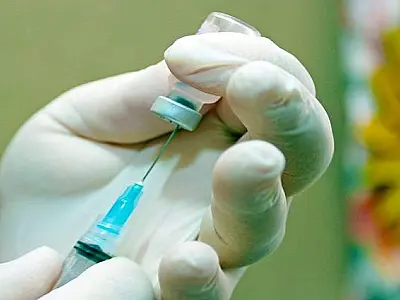 Vacinação contra Covid fica concentrada em duas unidades até o final da semana