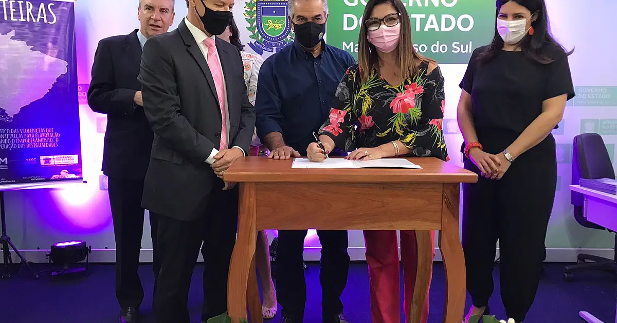 Bia Cavassa destina R$ 400 mil para rede proteção às mulheres fronteiriças