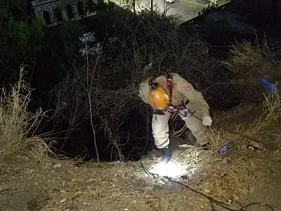 Mulher cai em ribanceira de 10 metros na Avenida General Rondon