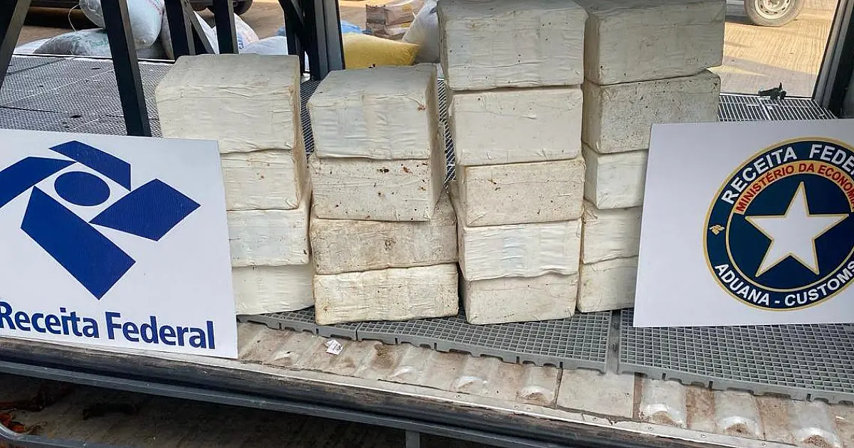Operação conjunta apreende 115 kg de cocaína camufladas em sacas de pimenta