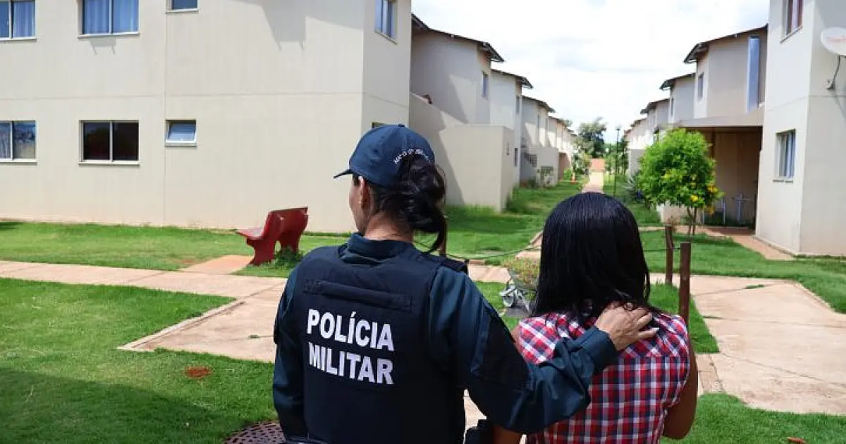 Conheça o programa da Polícia Militar que garante cumprimento de medidas e proteção às mulheres