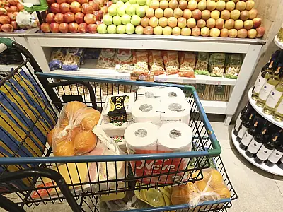 Preços dos alimentos caem pelo 4&ordm; mês consecutivo, diz IBGE