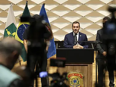 Polícia Federal investiga explosões em Brasília como ato terrorista