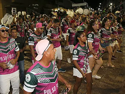 Segunda noite de ensaio técnico foi esquenta para desfiles dos dias 11 e 12