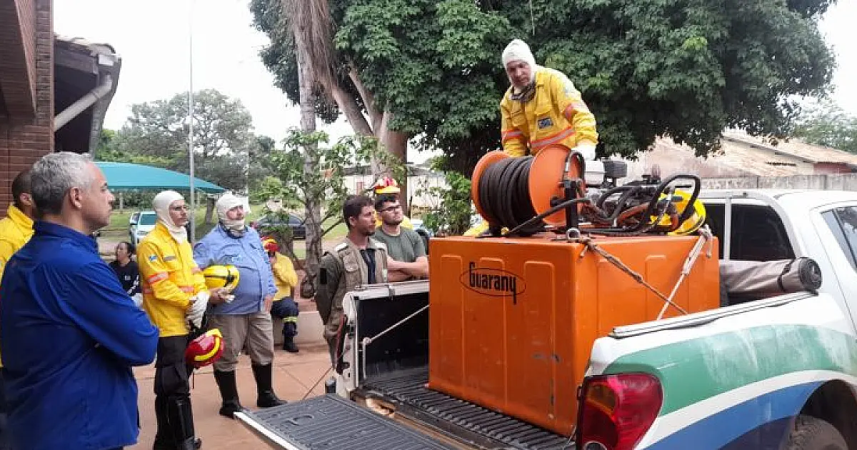 Treinamento aprimora técnicas de combate em preparação para temporada de incêndios 2025