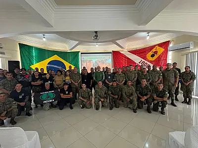 Seminário de Cães Detectores reúne especialistas em segurança em Ladário