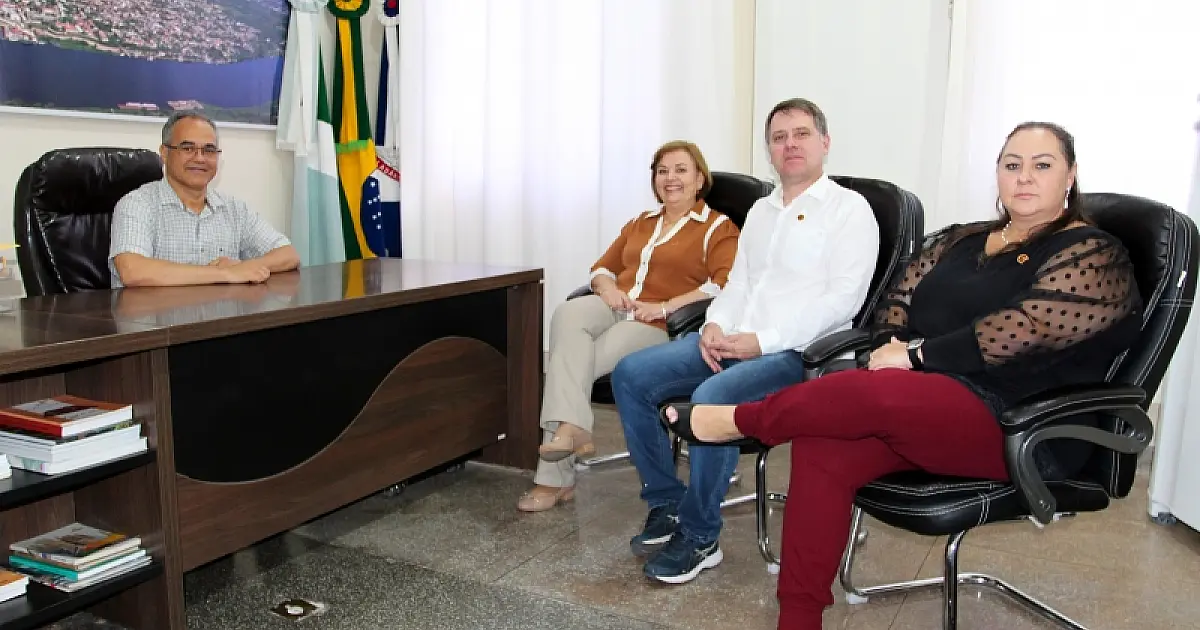 Representantes do Conselho Regional de Odontologia de MS visitam Ladário