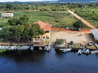 Anhuma, no Pantanal de Albuquerque: refúgio dos amantes da pesca e natureza