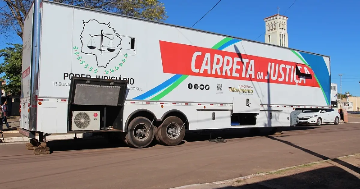 Carreta da Justiça inicia atendimentos à população de Ladário