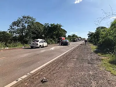 Criança e dois adultos morrem em colisão de frente na BR-262