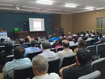 Produtores rurais participam de palestra da PMA sobre legislação ambiental