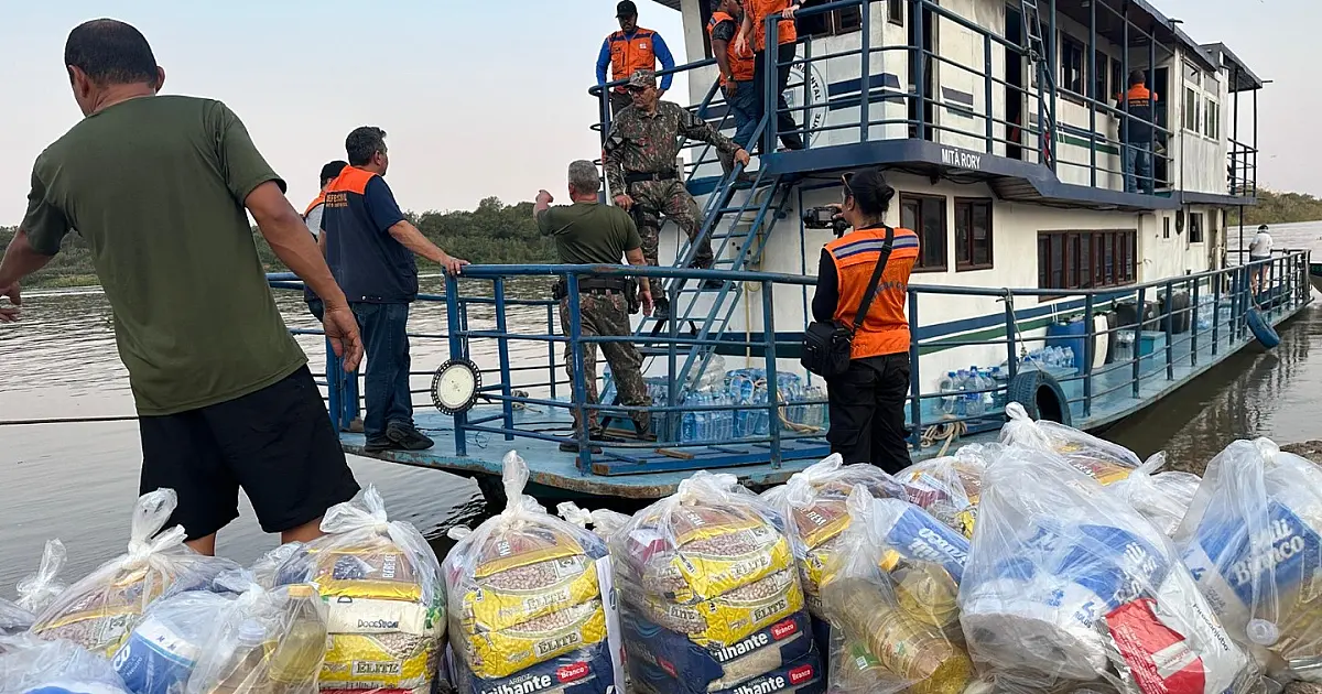 Expedição fluvial leva cestas básicas para as comunidades ribeirinhas de Corumbá