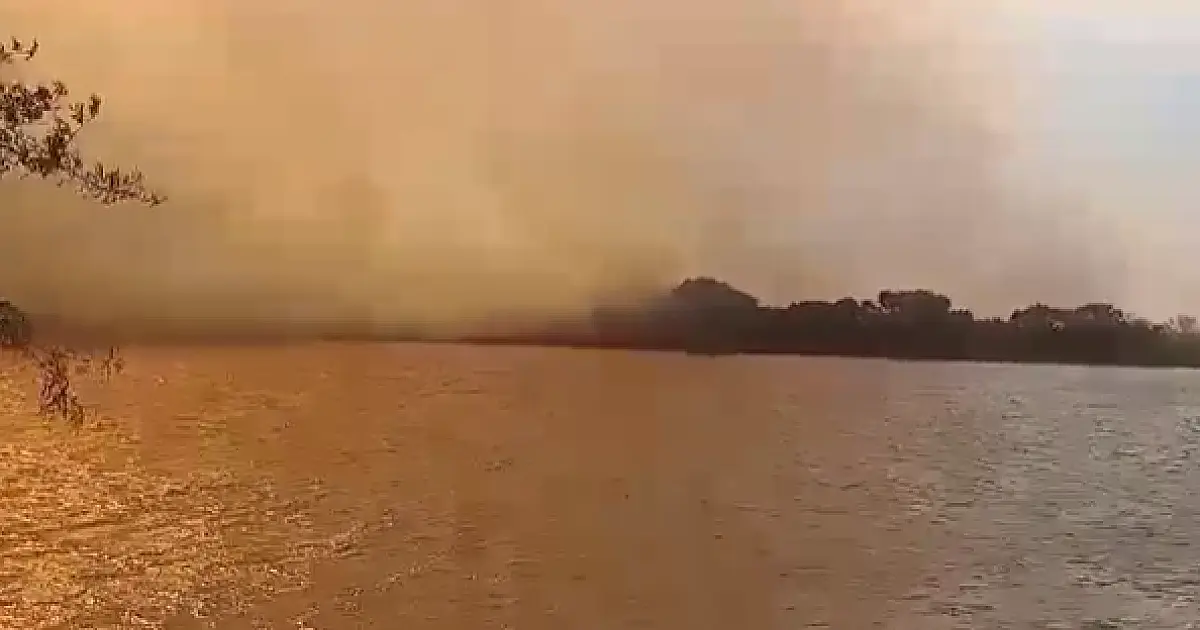 Fogo cresce na região do Bracinho e brigada da Apa Baía Negra fica sob alerta
