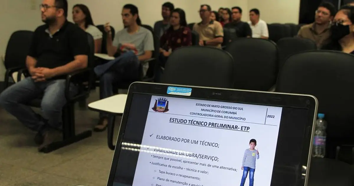 Servidores do município participam de workshop de processos de obras e serviços