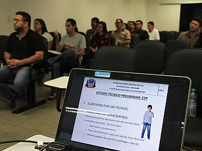 Servidores do município participam de workshop de processos de obras e serviços