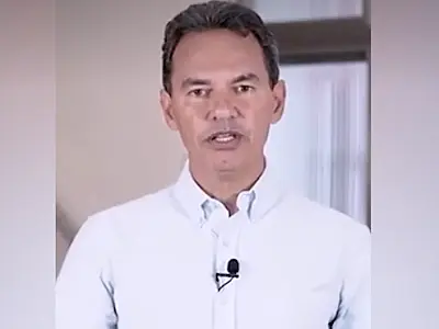Trad pede desculpas à família e nega crimes sexuais em vídeo publicado