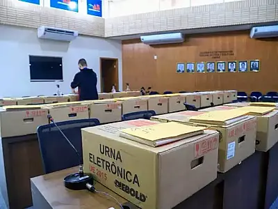 42 urnas eletrônicas tiveram de ser substituídas no MS