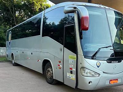 Ônibus clandestino é apreendido e dois são presos por promoção de imigração ilegal