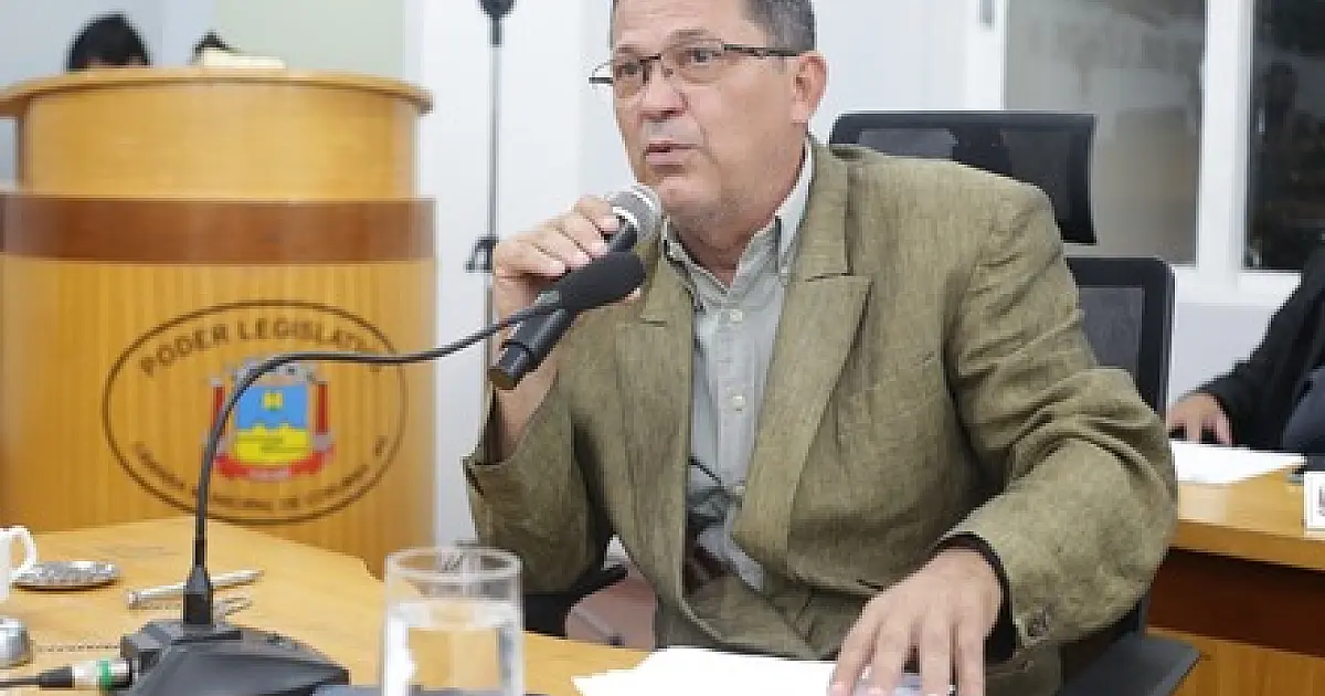 Vereador cobra reparos e manutenção de equipamentos do Laboratório Municipal