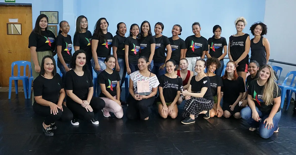 Moinho Cultural faz homenagem as funcionárias da instituição
