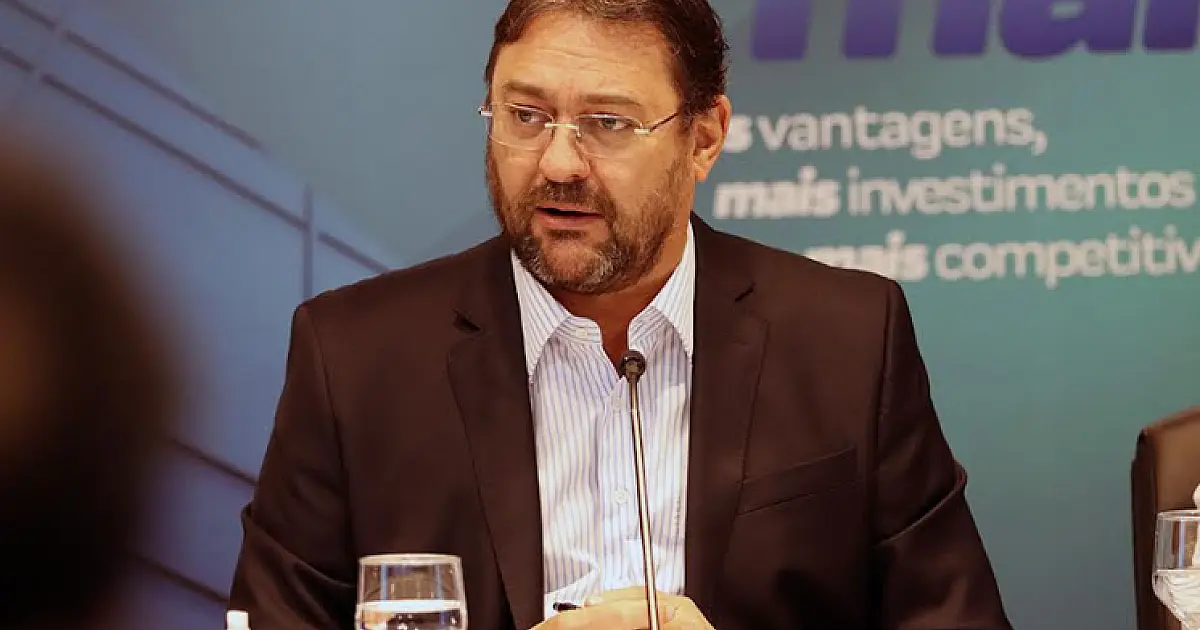 Longen vê com preocupação alta da Selic e defende articulação política para mudar rumos da economia